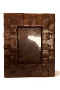 Medium Handmade Natural Rattan Traditional Photo Frame 3 inch by 5 inch - Fair Trade